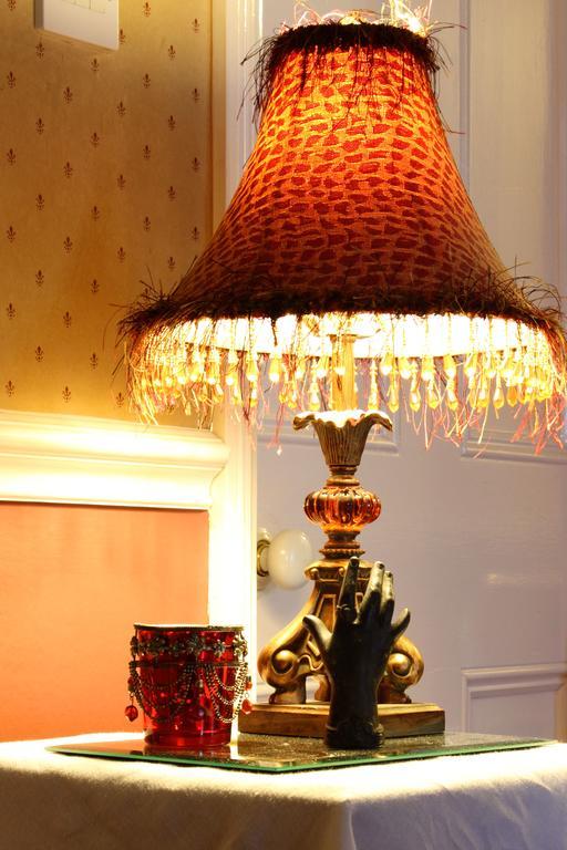 Victoria House Hotel เชิร์ชสเตรตตัน ภายนอก รูปภาพ